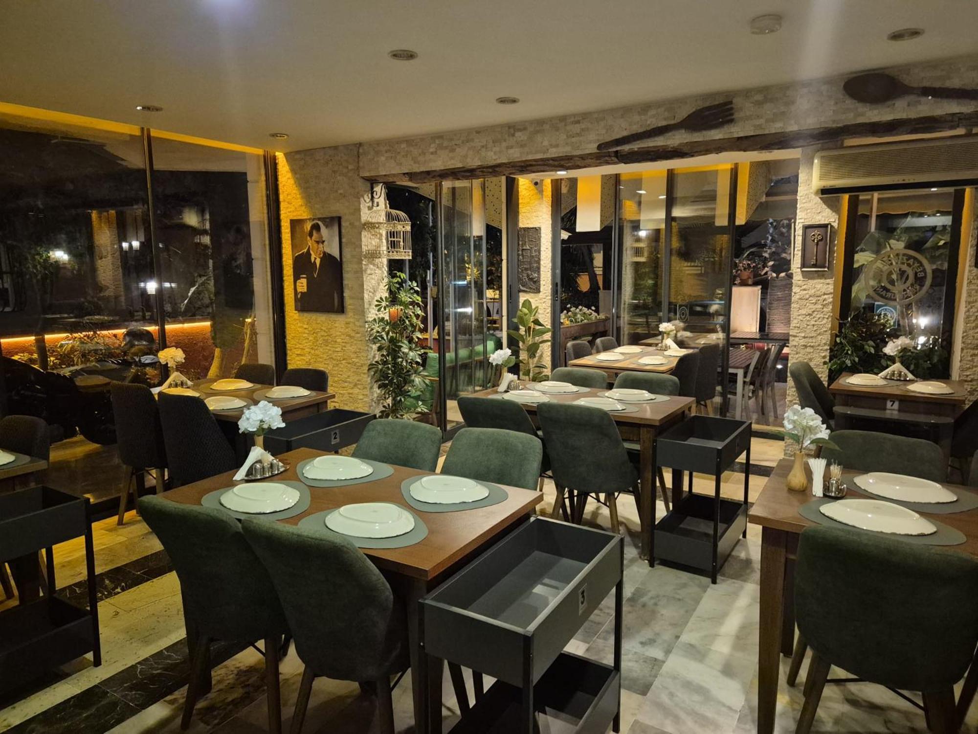 Beyaz Melek Apart Hotel Antalya Eksteriør bilde